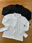 Casaquinho com dedinho preto e branco disponível